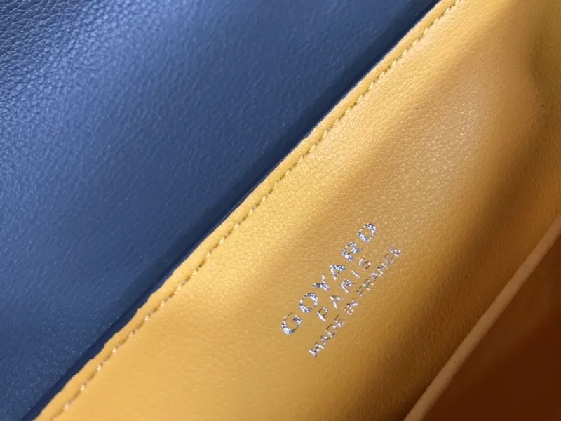 Goyard Gray Top Handle Handbag - Image 8