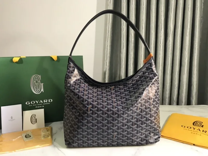 Goyard Dark Gray Hobo Shoulder Bag 194