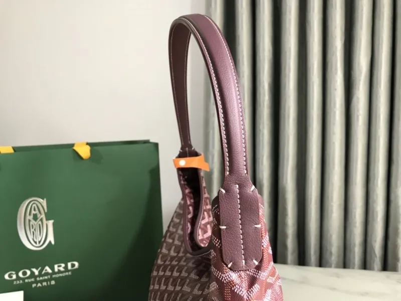 Goyard Burgundy Hobo Shoulder Bag - Image 3