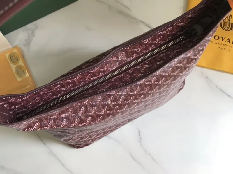 Goyard Burgundy Hobo Shoulder Bag - Image 5