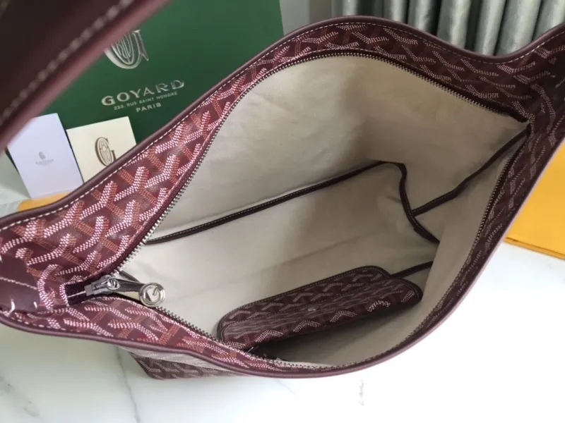 Goyard Burgundy Hobo Shoulder Bag - Image 6