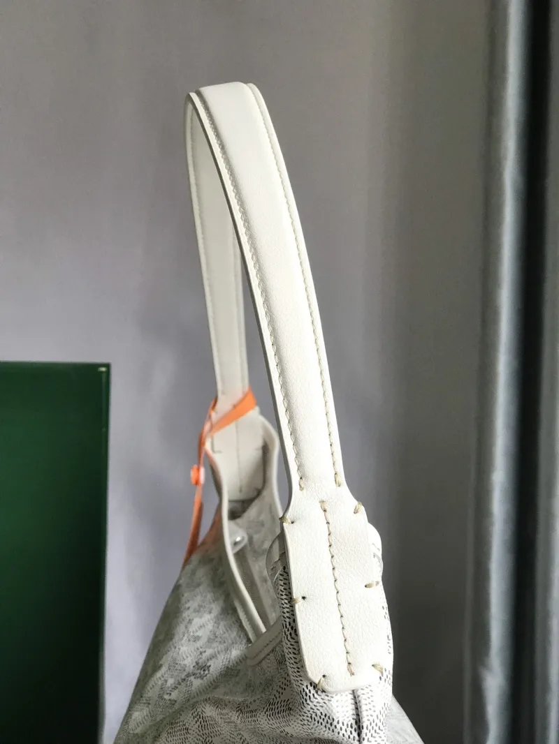 Goyard White Hobo Shoulder Bag with Pouch - Image 7