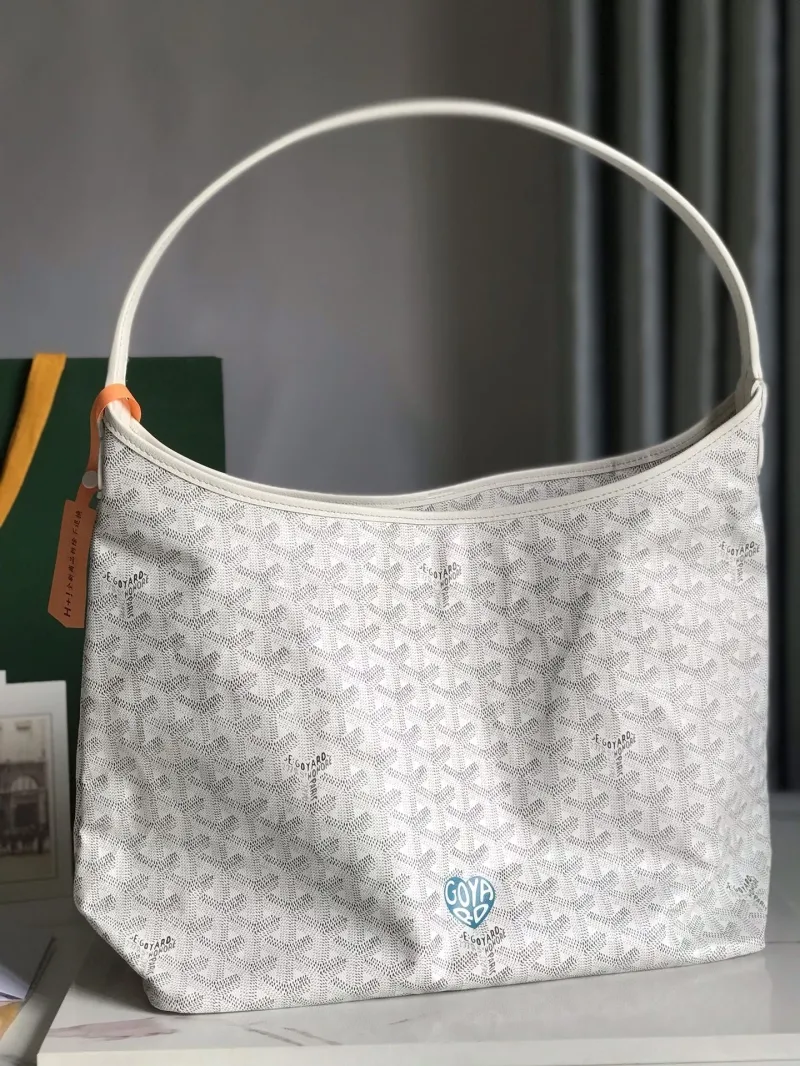 Goyard White Hobo Shoulder Bag with Pouch - Image 9