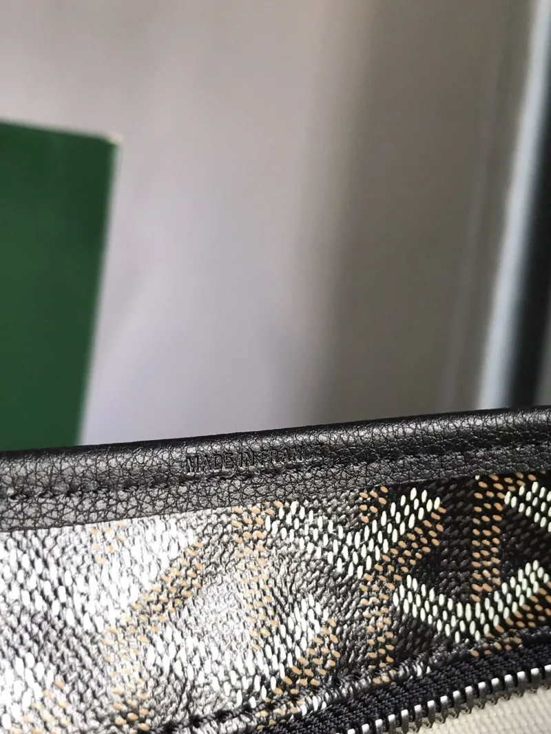 Goyard Black Hobo Shoulder Bag with Pouch - Image 7