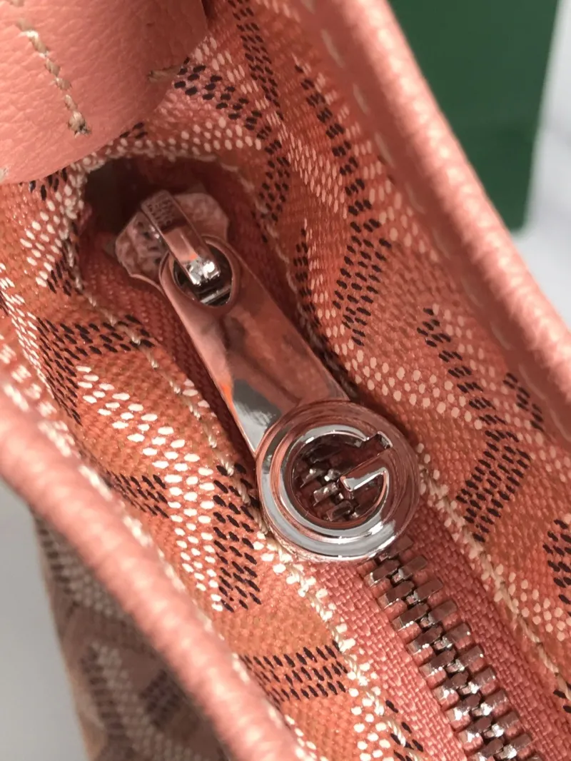 Goyard Pink Hobo Shoulder Bag with Pouch - Image 7