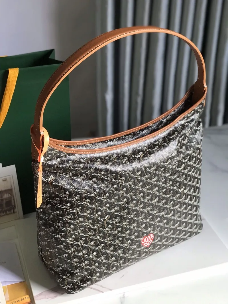 Goyard Black Tan Hobo Shoulder Bag with Pouch - Image 8