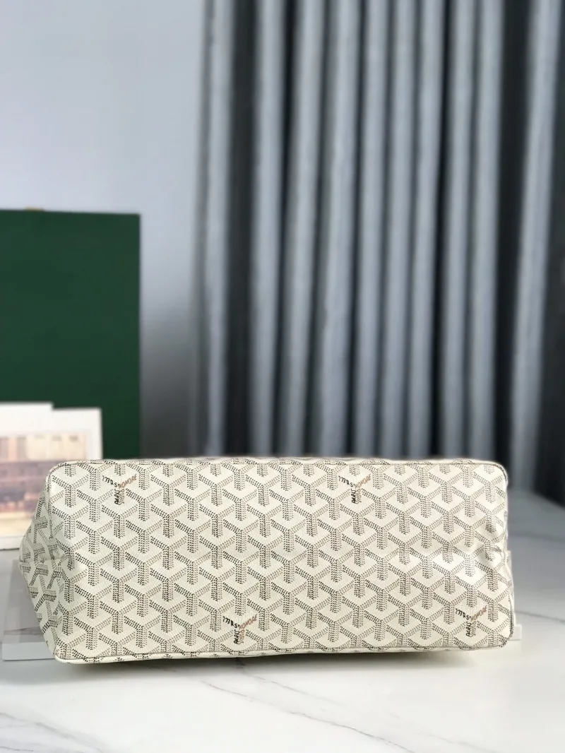 Goyard Cream Hobo Bag 241 - Image 4
