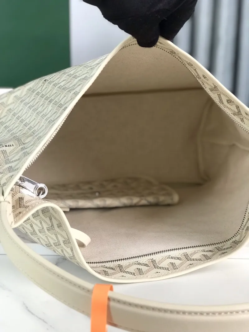 Goyard Cream Hobo Bag 241 - Image 6