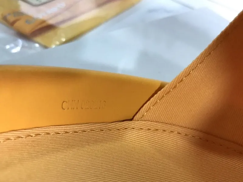 Goyard Yellow Round Top Handle Bag 316 - Image 8