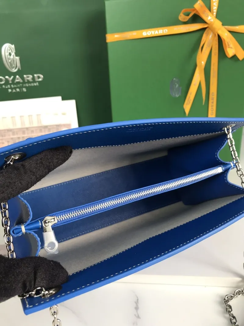 Goyard Blue Chain Shoulder Bag - Image 9