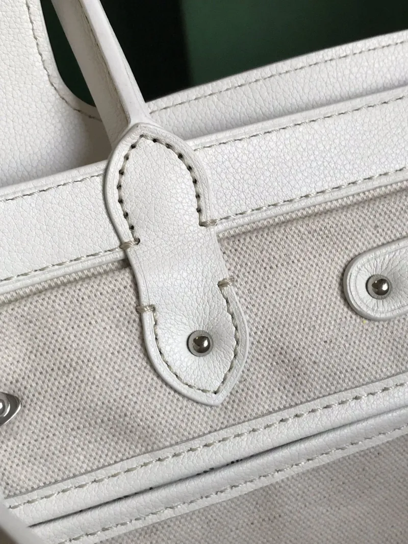 Goyard White Top Handle Bag 346 - Image 8