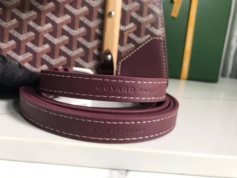 Goyard Burgundy Top Handle Handbag - Image 9