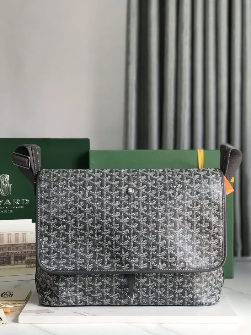 Goyard Gray Messenger Bag 386