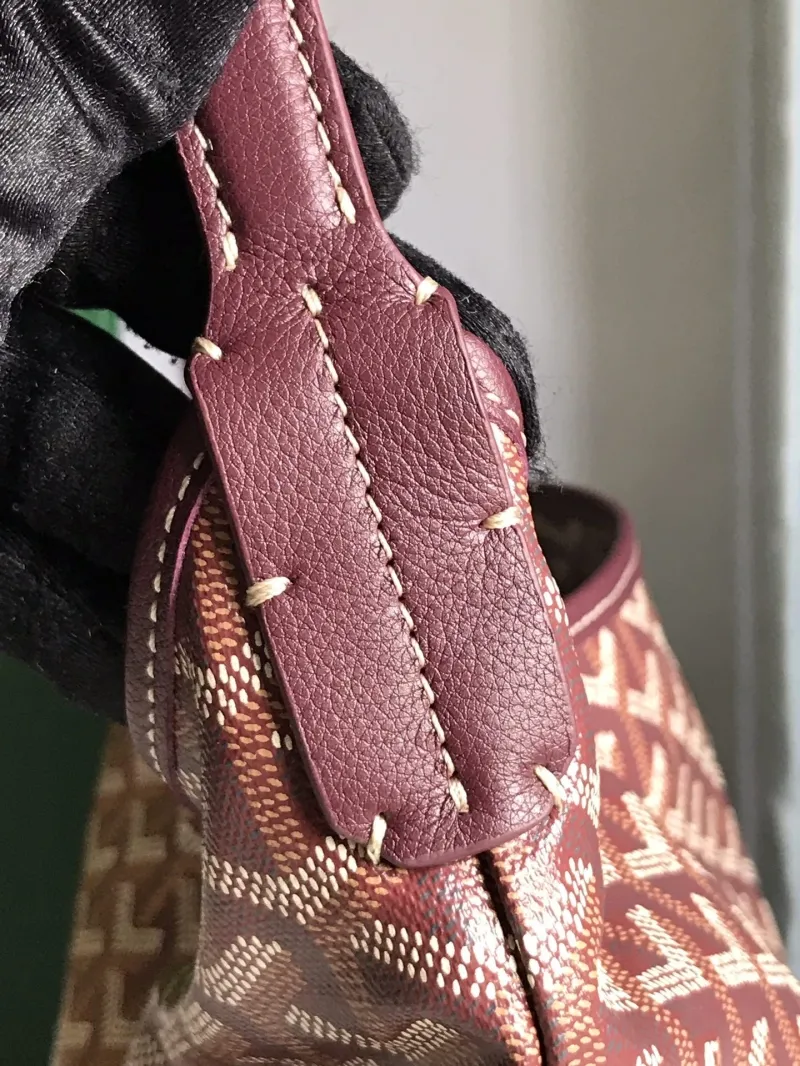 Goyard Brown Hobo Shoulder Bag with Pouch - Image 5