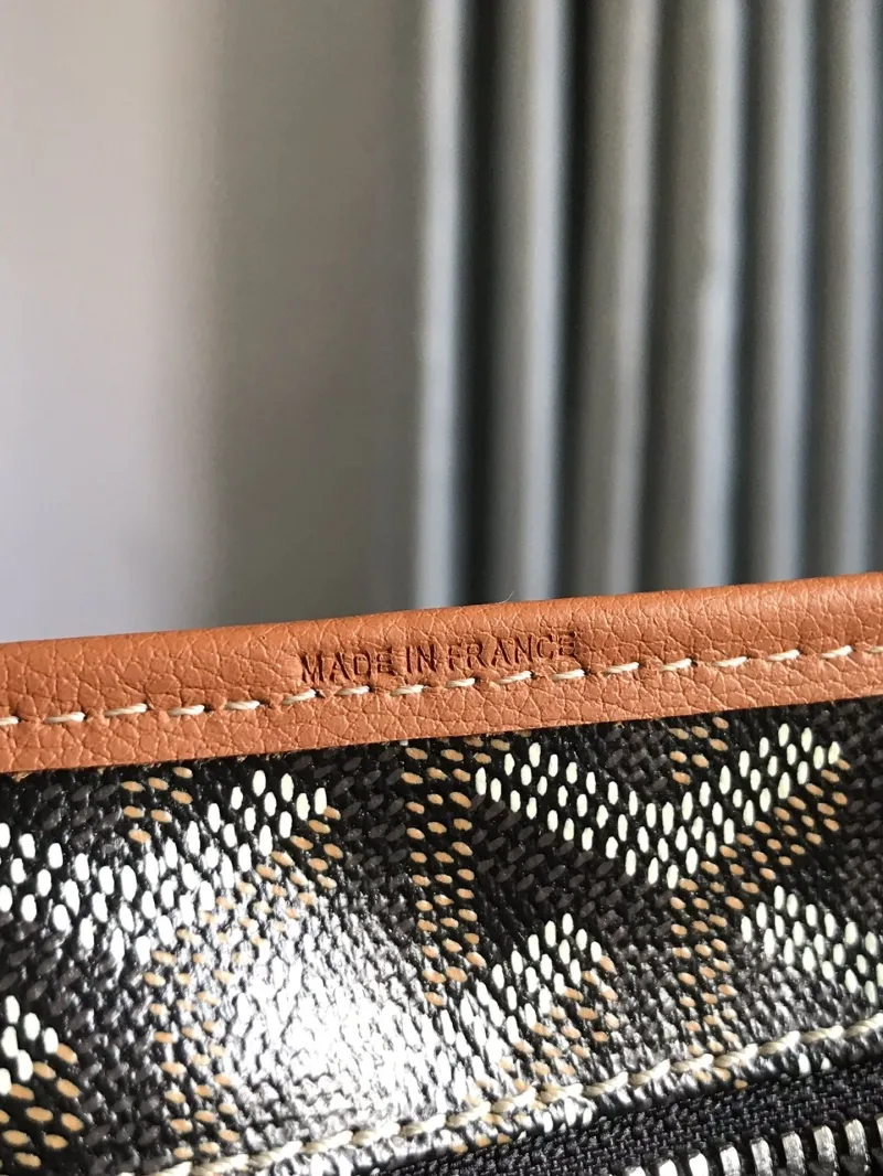 Goyard Black Hobo Shoulder Bag with Pouch - Image 7
