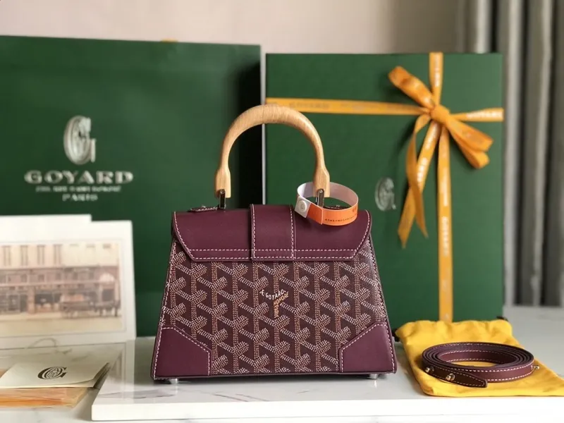 Goyard Burgundy Top Handle Handbag - Image 3
