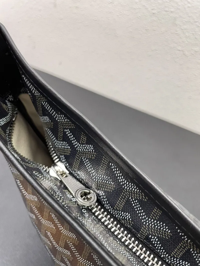 Goyard Black Hobo Shoulder Bag 42cm with Pouch - Image 7