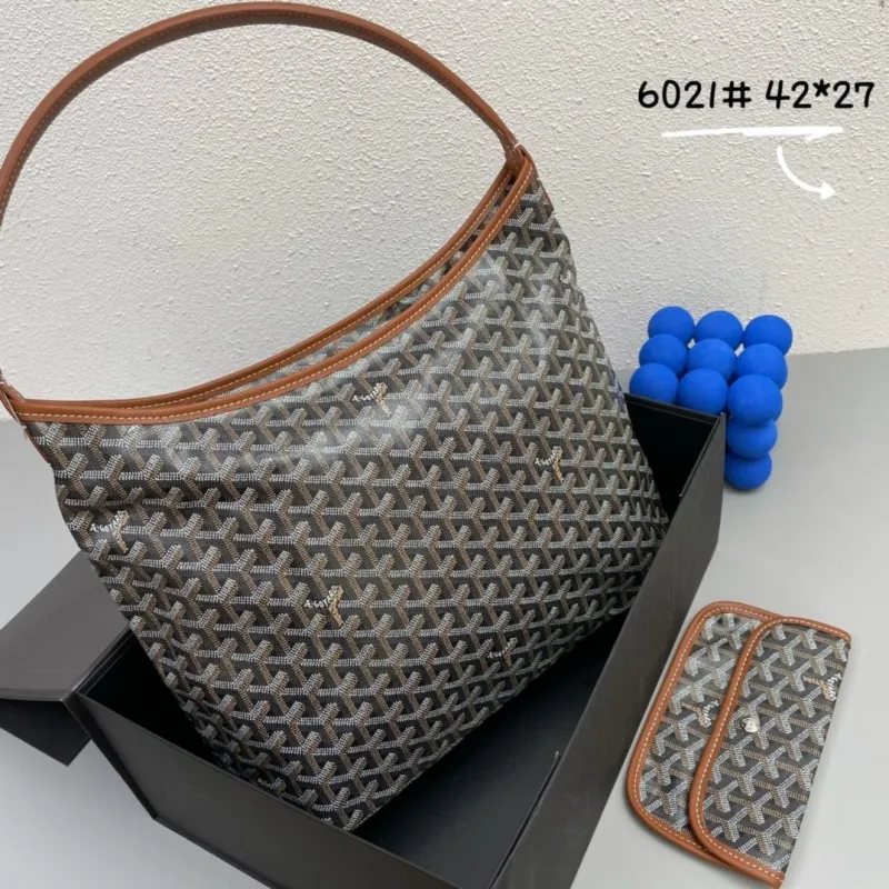 Alternative view of Goyard 6021 Black Brown Hobo Shoulder Bag