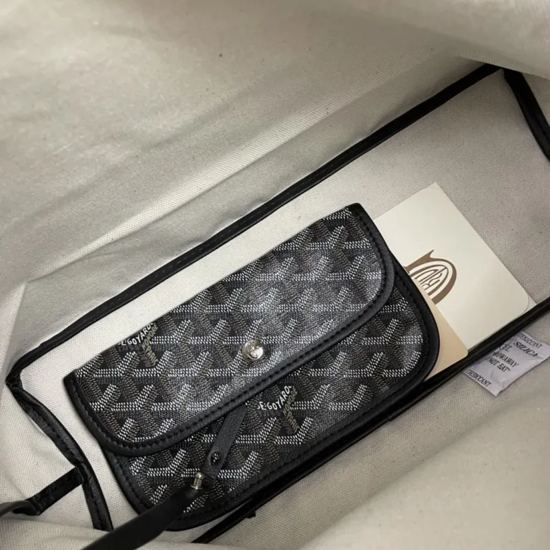 Goyard Dark Gray Hobo Bag with Pouch Model 6021 - Image 8