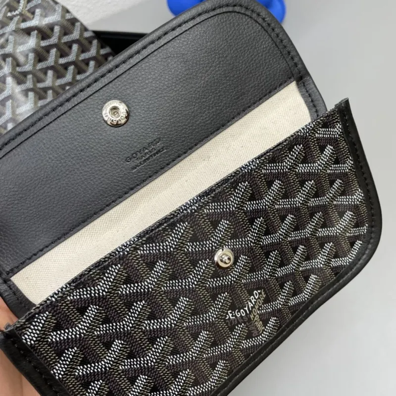 Goyard Dark Gray Hobo Bag with Pouch Model 6021 - Image 9