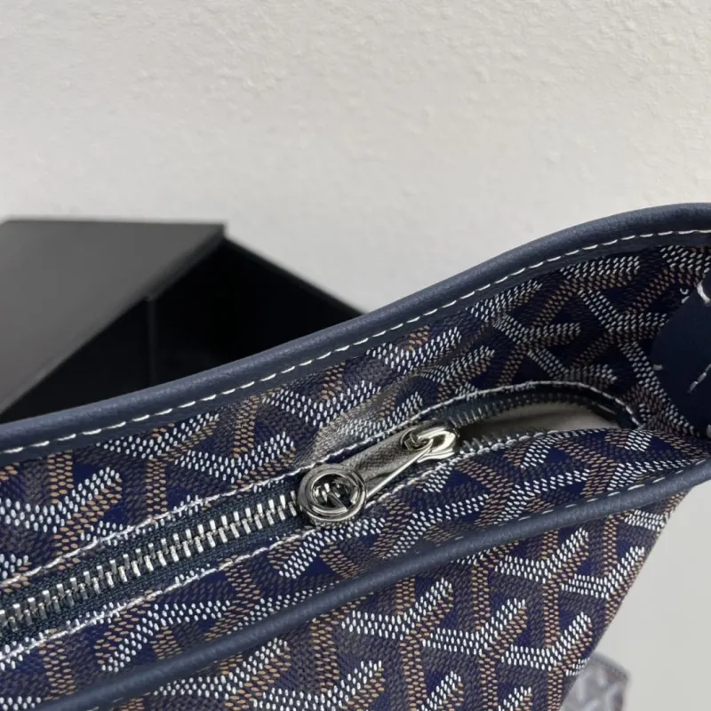Goyard Dark Blue Hobo Shoulder Bag with Pouch 6021 - Image 5