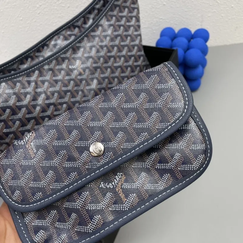 Goyard Dark Blue Hobo Shoulder Bag with Pouch 6021 - Image 6