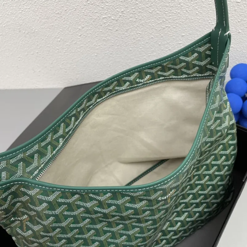 Goyard Green Hobo Bag Model 6021 - Image 8