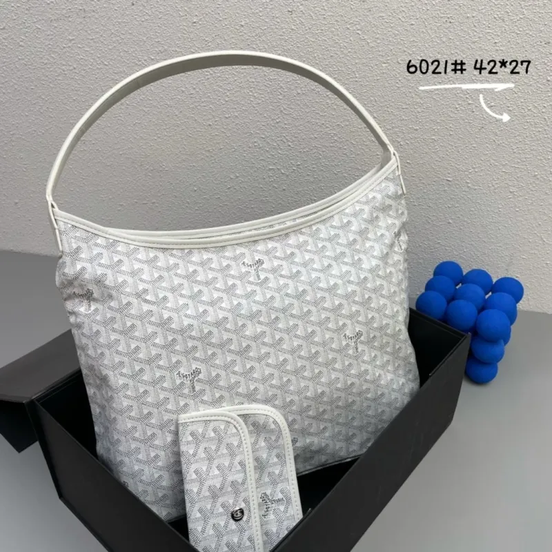 Goyard White Hobo Shoulder Bag with Pouch 6021 - Image 3