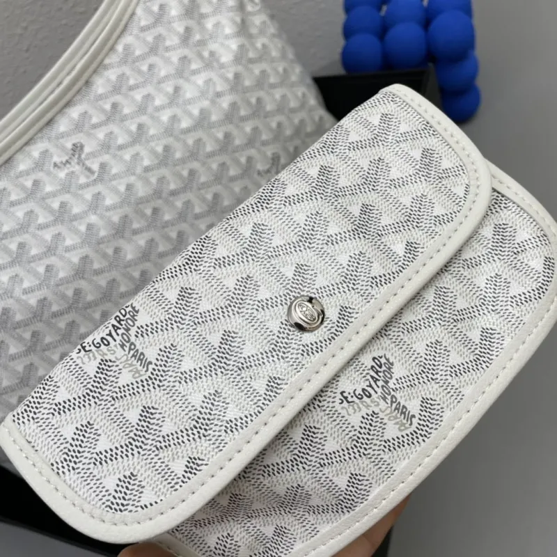 Goyard White Hobo Shoulder Bag with Pouch 6021 - Image 5