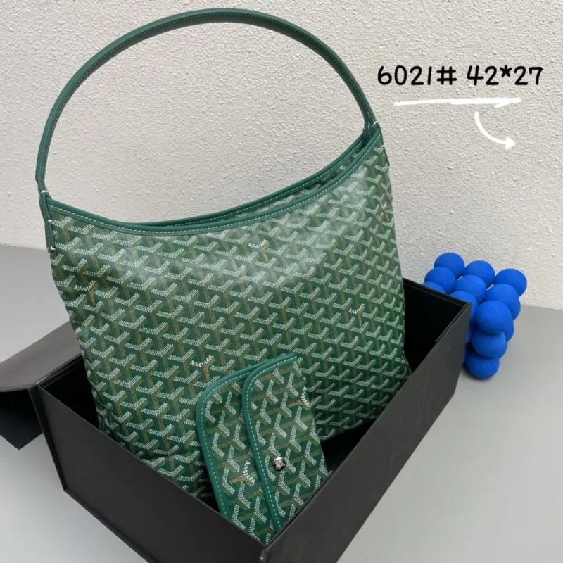Goyard Green Hobo Shoulder Bag with Pouch 6021