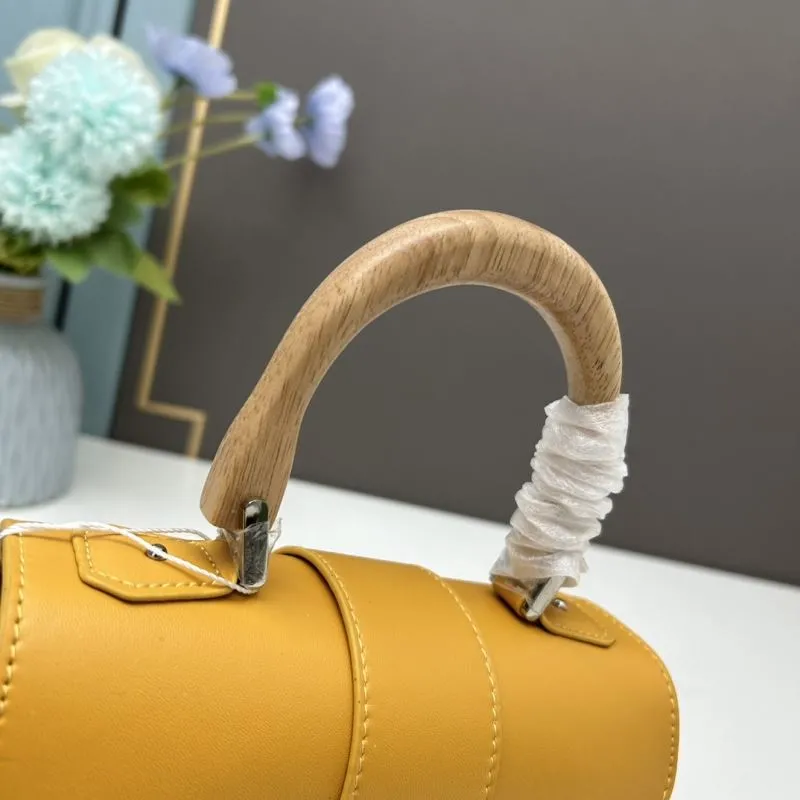 Goyard Yellow Top Handle Crossbody Bag - Image 5