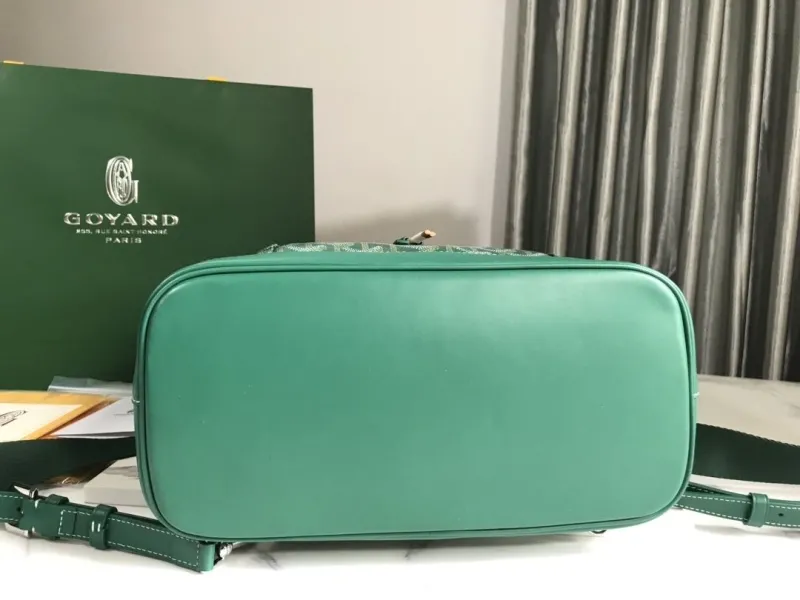 Goyard Green Backpack for Travel - Image 4