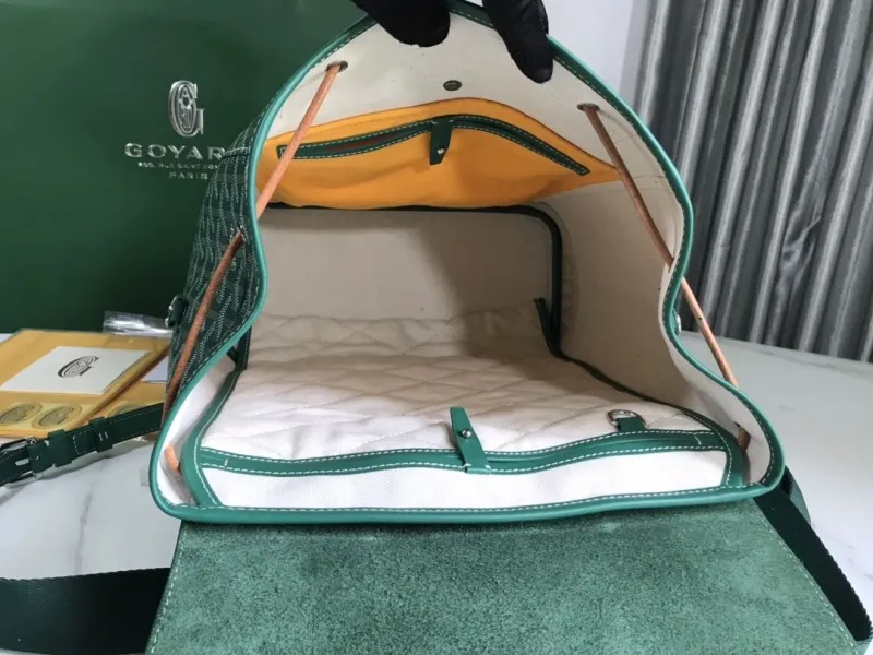 Goyard Green Backpack for Travel - Image 7