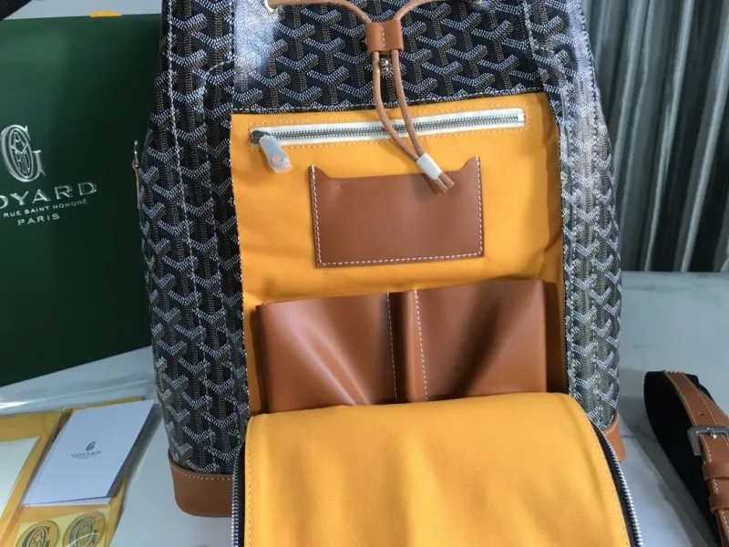 Goyard Black Tan Leather Backpack - Image 6