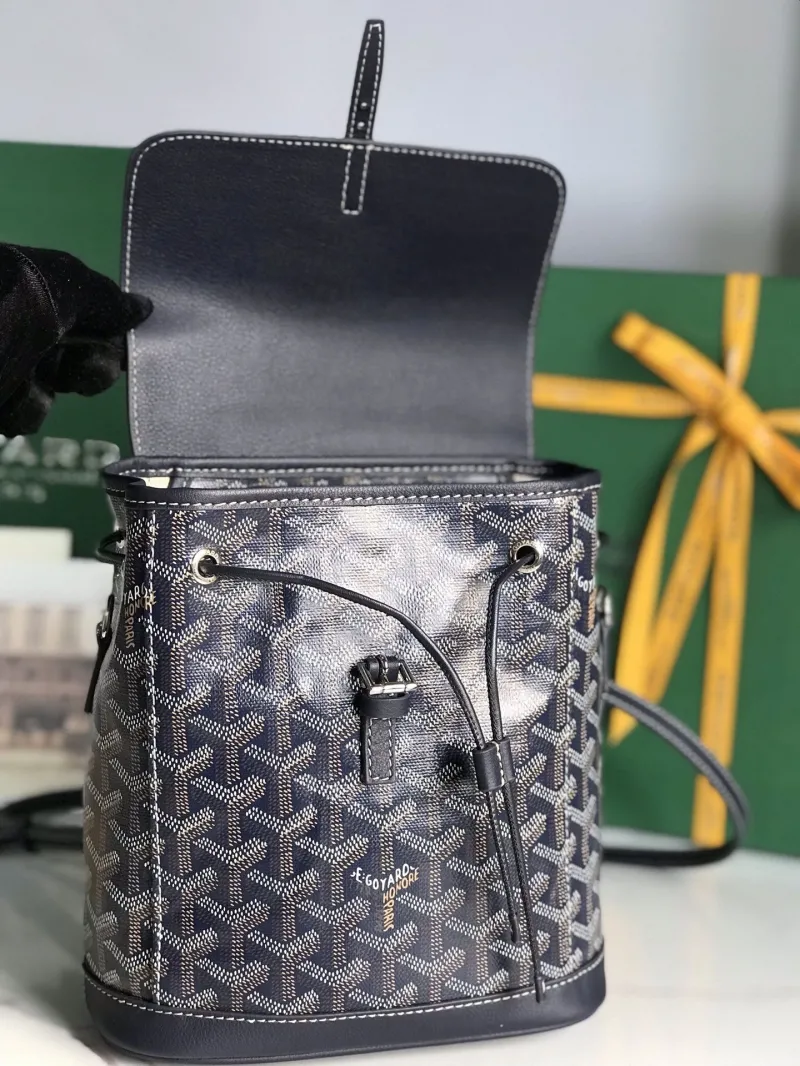 Goyard Navy Backpack Model 70 - Image 7