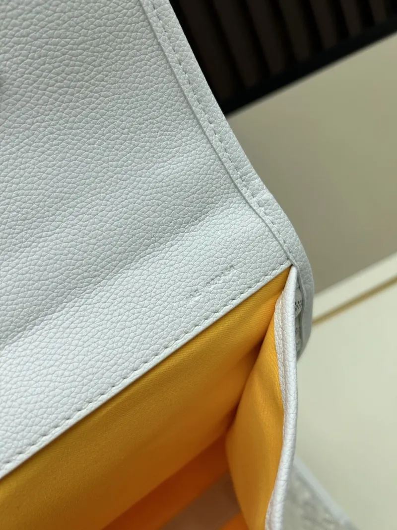Goyard Backpacks-96 - Image 8