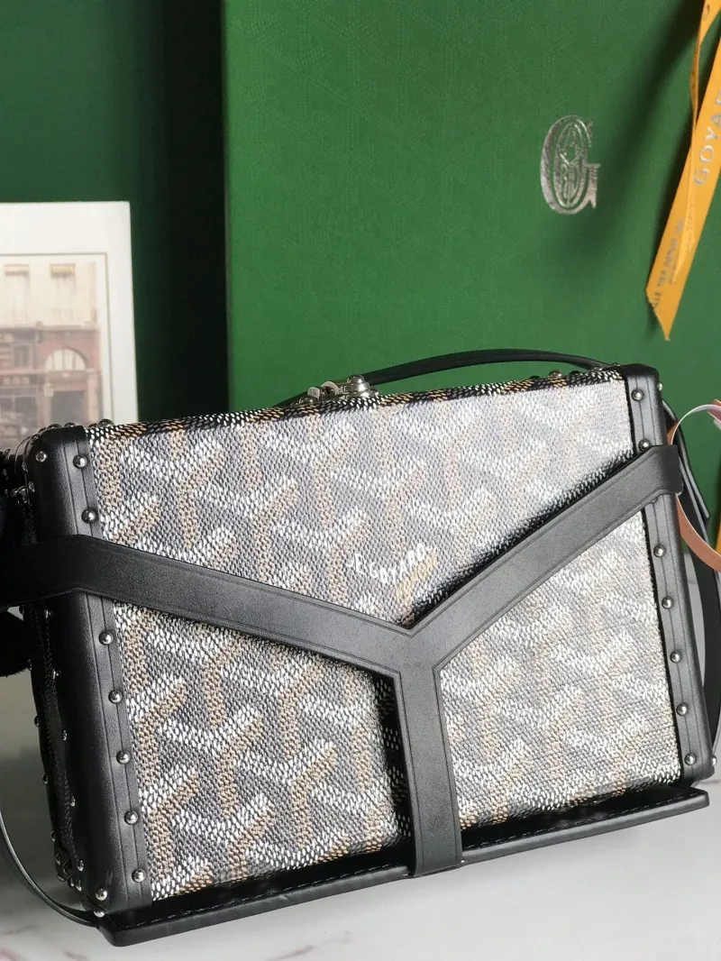 Alternative view of Goyard Box Bags-4