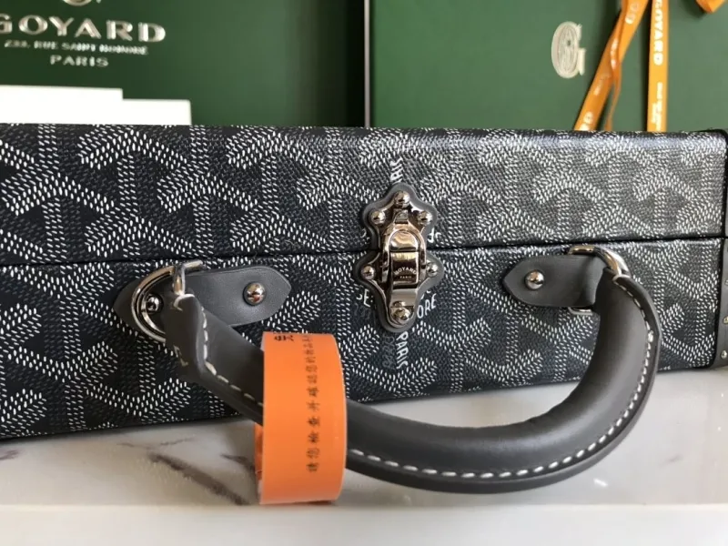 Goyard Dark Gray Trunk Box Handbag - Image 6