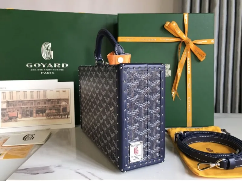 Alternative view of Goyard Box Bags-14