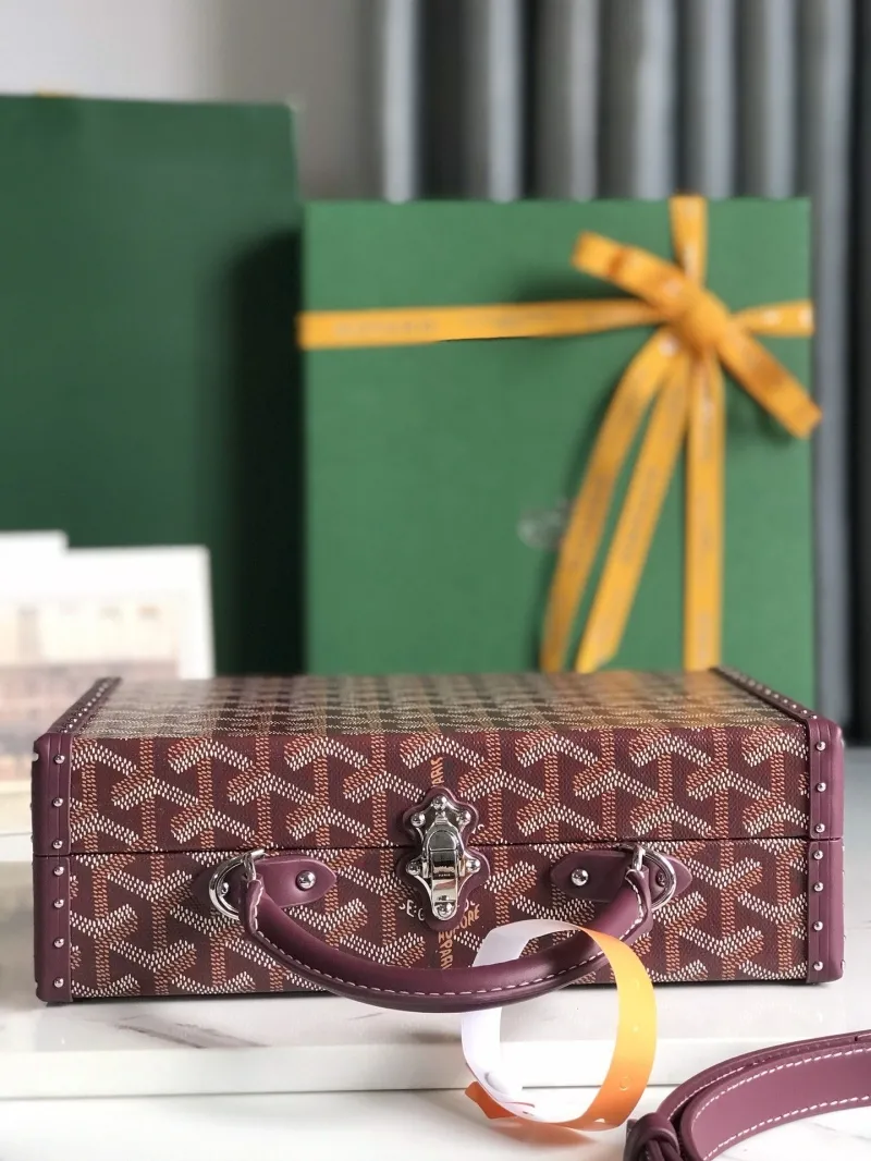 Goyard Women's Burgundy Trunk Handbag - Image 3