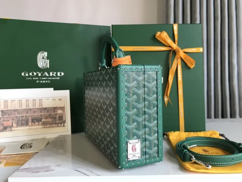 Alternative view of Goyard Green Box Bag 31