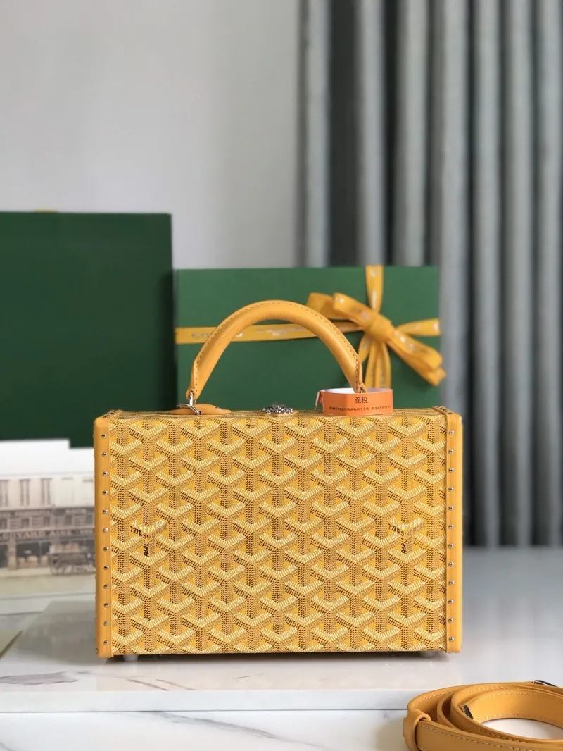 Alternative view of Luxury Goyard Yellow Box Crossbody Bag