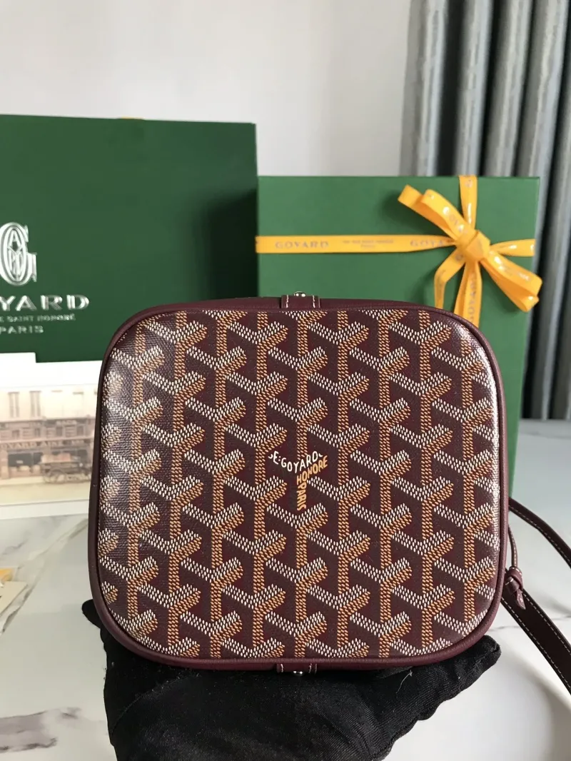 Goyard Burgundy Crossbody Bucket Bag - Image 5
