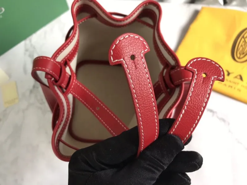 Goyard Red Bucket Bag - Image 8