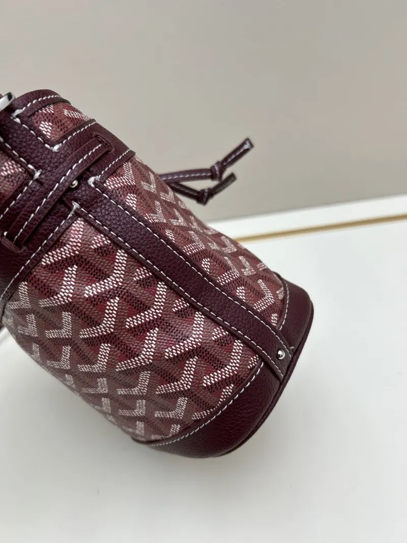 Goyard Burgundy Bucket Shoulder Bag - Image 6