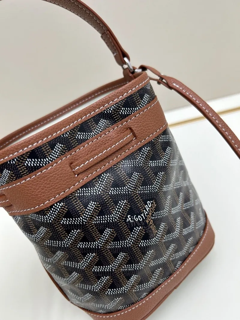 Goyard Black Brown Bucket Crossbody Bag - Image 4