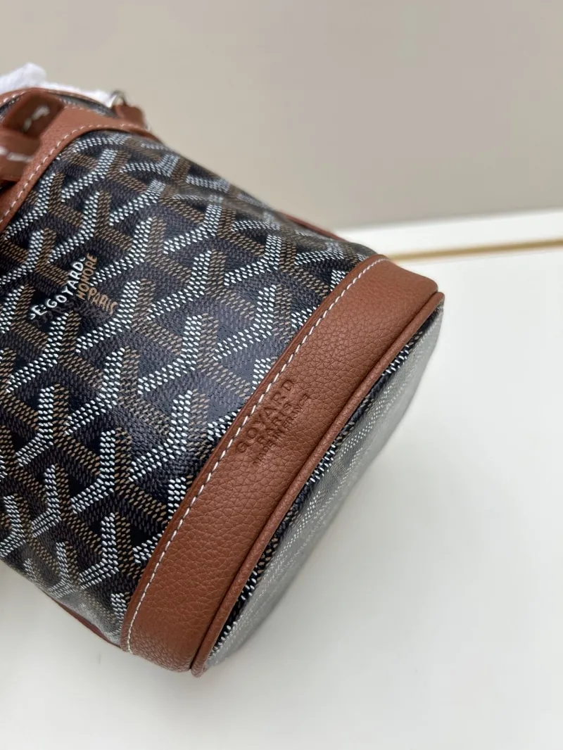 Goyard Black Brown Bucket Crossbody Bag - Image 5
