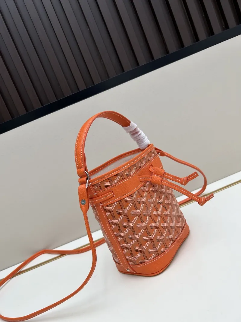 Alternative view of Goyard Bucket Bags-17