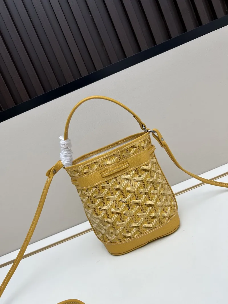 Goyard Yellow Crossbody Bucket Bag - Image 3