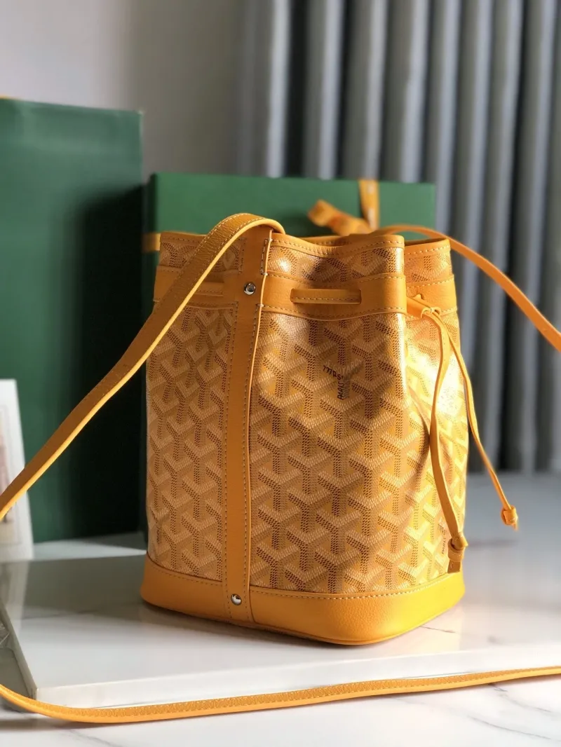 Alternative view of Goyard Bucket Bags-27